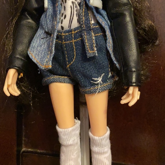 Project Mc2 McKeyla's Lava Light Doll - Picture 5 of 11